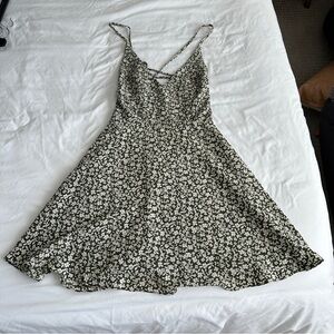 Floral Lulus Dress Size Small